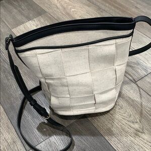 Elegant Cream and Black Women's Bag
